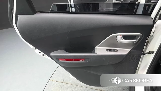 Kia Niro Plus id 4613459 из Кореи 17