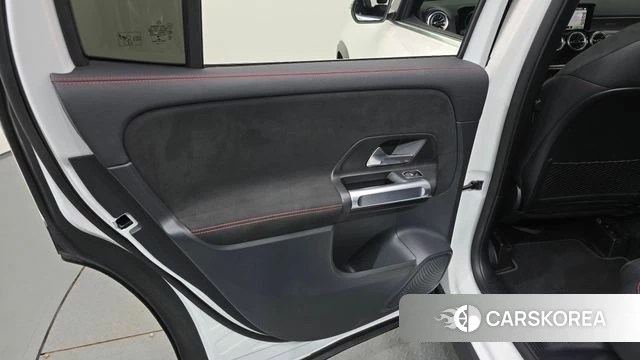Mercedes-Benz GLB-Class X247 id 4592043 из Кореи 17