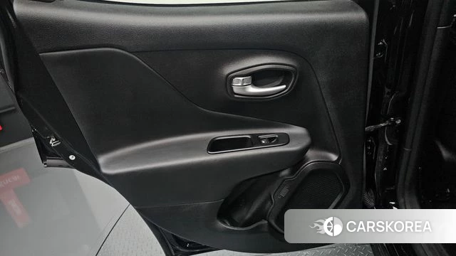 Jeep Renegade id 4499947 из Кореи 17