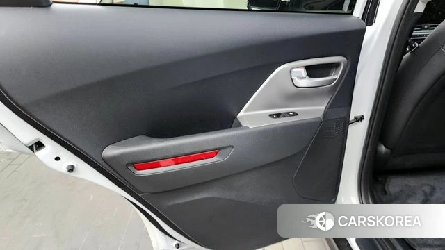 Kia Niro Plus id 4360847 из Кореи 17