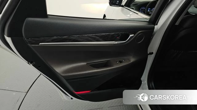 Hyundai Grandeur IG id 4339687 из Кореи 17