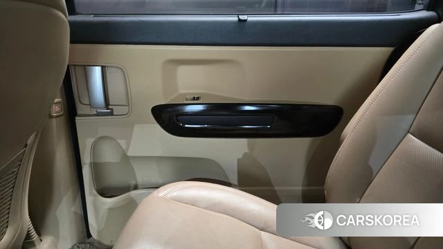 Kia The New Carnival id 4371901 из Кореи 17