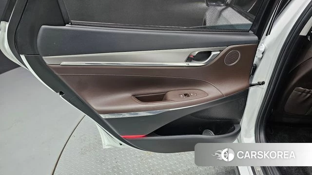 Hyundai The New Grandeur IG Hybrid id 4292976 из Кореи 17