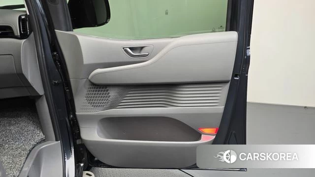 Hyundai Staria id 4917009 из Кореи 17