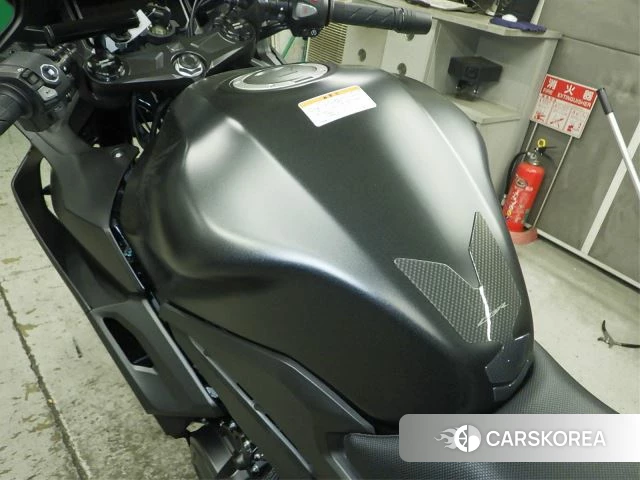 Honda CBR400R id 3949814 из Японии 17