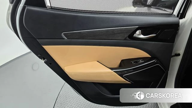 Kia K7 Premier Hybrid id 4339032 из Кореи 17