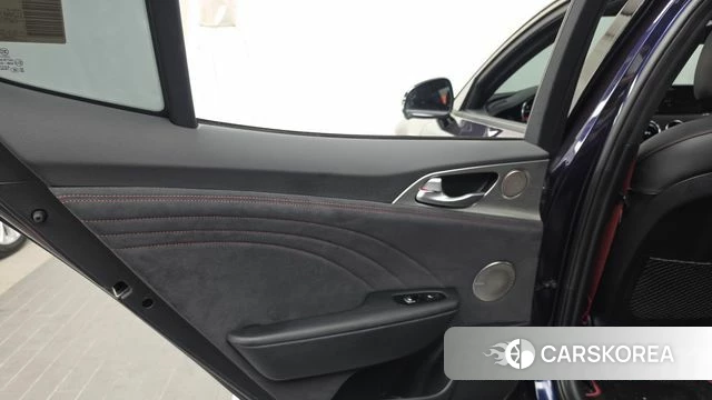 Kia Stinger Meister id 4899909 из Кореи 17
