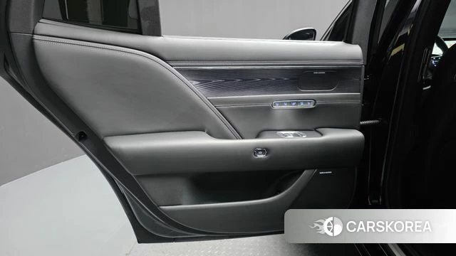 Genesis G90 (RS4) id 4753847 из Кореи 17