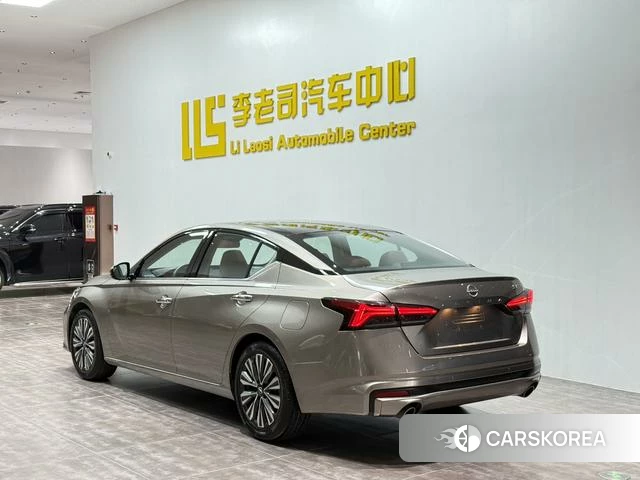 Nissan Teana id 4298376 из Китая 17