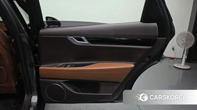 Genesis G80 (RG3) id 4350717 из Кореи 17