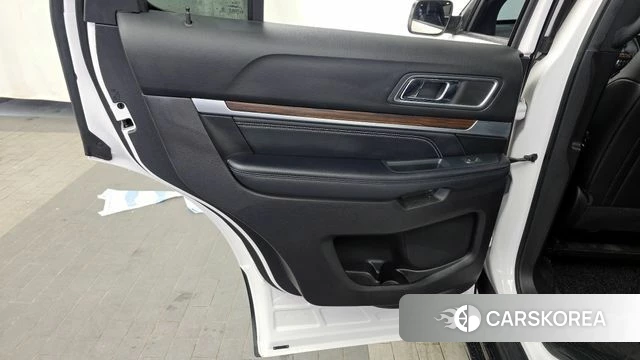 Ford Explorer id 4351210 из Кореи 17