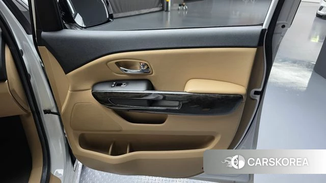 Kia The New Carnival id 4882092 из Кореи 17