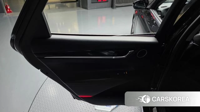 Hyundai Grandeur IG id 4325662 из Кореи 17