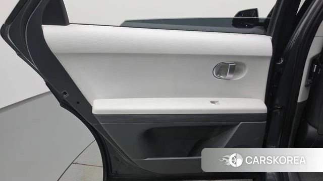 Hyundai Ionic 5 id 4744287 из Кореи 17