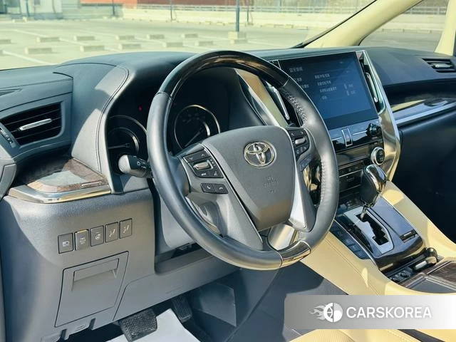 Toyota Elfa id 3908354 из Китая 17