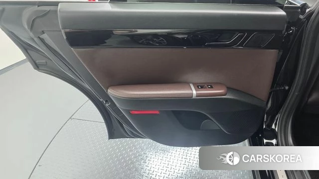 Hyundai Grandeur Hybrid (GN7) id 4469374 из Кореи 17