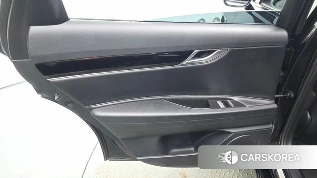 Genesis G80 (RG3) id 4518549 из Кореи 17