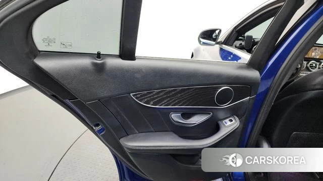 Mercedes-Benz C-Class W205 id 4225180 из Кореи 17