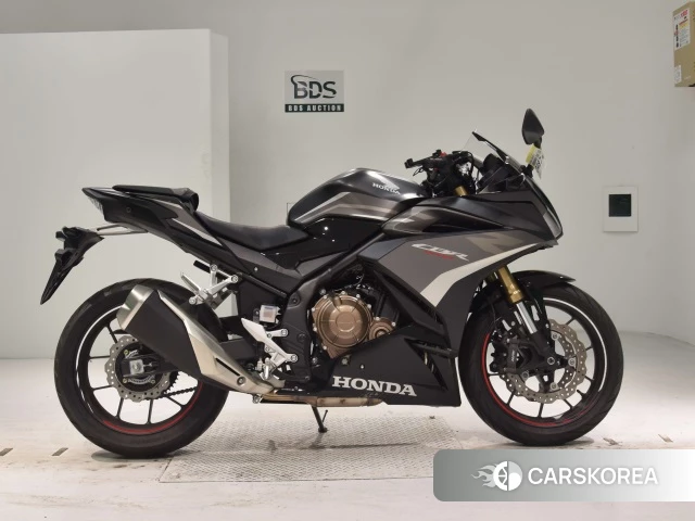 Проданный Honda CBR400R 2023 из Японии