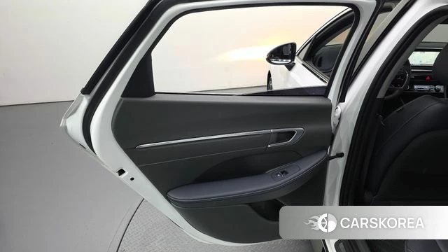 Hyundai Sonata (DN8) id 4339262 из Кореи 17