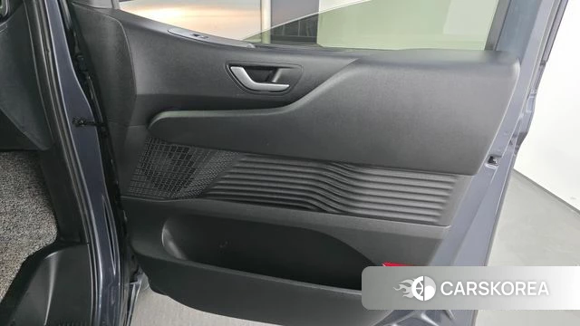 Hyundai Staria id 4360473 из Кореи 17
