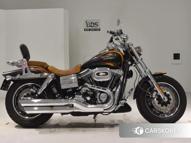 Проданный Harley-Davidson Dyna Fat Bob FXDF1580 CVO 2010 из Японии, фото 2