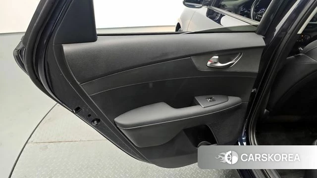 Kia Come New K3 id 4370794 из Кореи 17