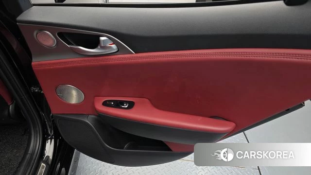 Kia Stinger id 4384416 из Кореи 17