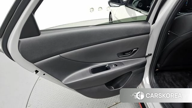 Hyundai The New Avante (CN7) id 4623482 из Кореи 17