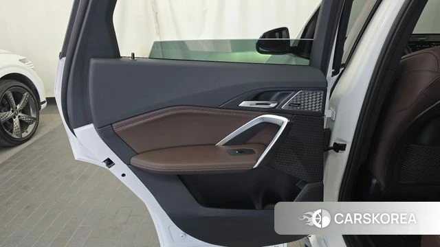 BMW X1 (U11) id 4463006 из Кореи 17