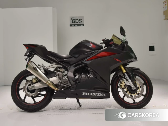 Проданный Honda CBR250RR ABS id 4176344 из Японии