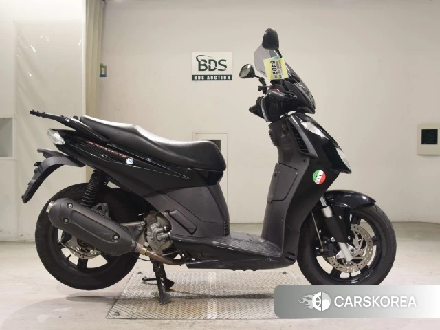 Проданный Aprilia SPORT CITY 250 2012 из Японии
