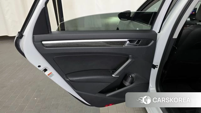 Volkswagen The New Passat id 4345595 из Кореи 17
