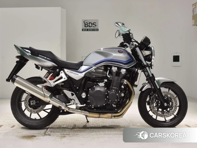Проданный Honda CB1300SF 2023 из Японии