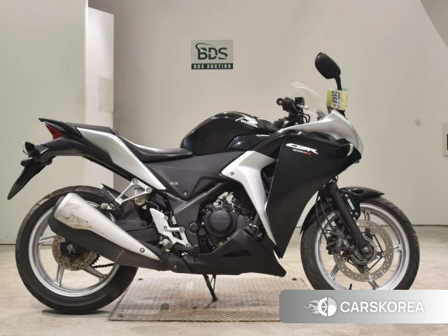 Проданный Honda CBR250R ABS 2011 из Японии