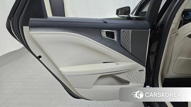 Kia The New K8 Hybrid id 4744141 из Кореи 17