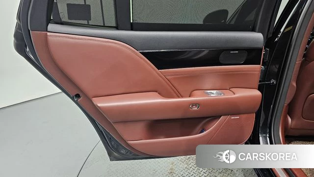 Genesis G90 (RS4) id 4763914 из Кореи 17