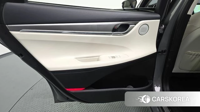 Hyundai The New Grandeur IG Hybrid id 4244489 из Кореи 17