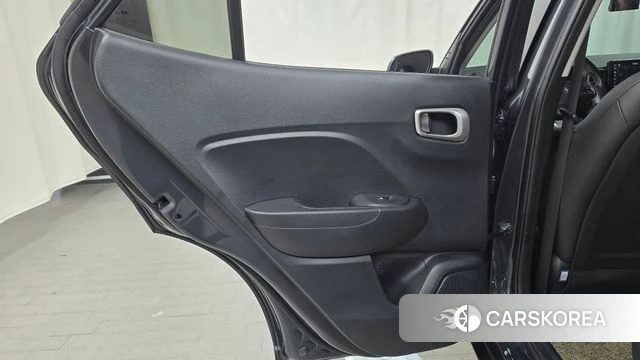 Hyundai Venue id 4409379 из Кореи 17