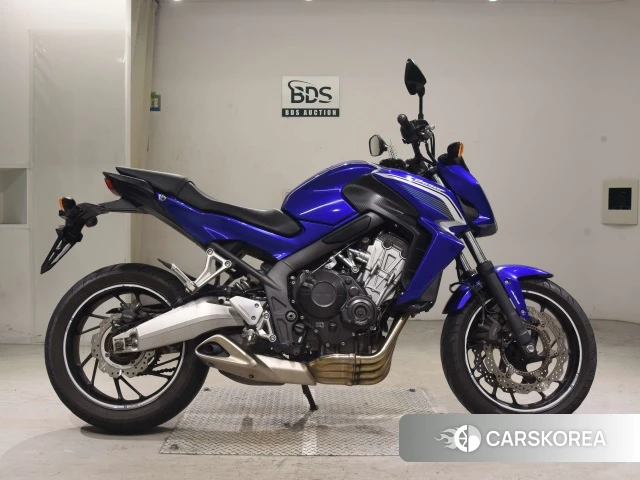 Проданный Honda CB650F 2014 из Японии