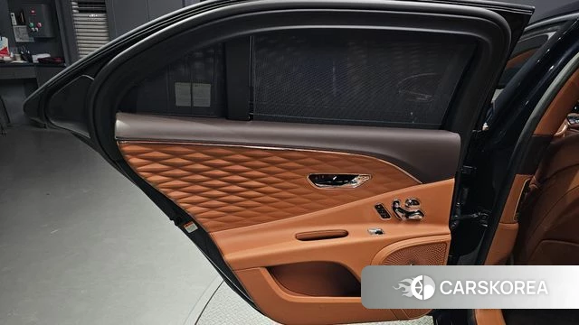 Bentley Flying Spur 3rd Generation id 4721336 из Кореи 17