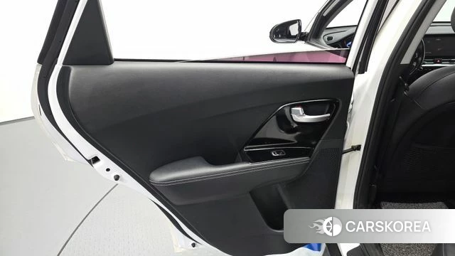 Kia The New Niro id 4389828 из Кореи 17