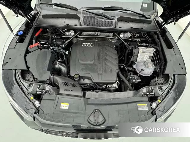 Audi Q5L id 4257822 из Китая 17