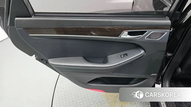 Genesis G80 id 4269135 из Кореи 17