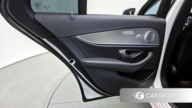 Mercedes-Benz E-Class W213 id 4225308 из Кореи 17