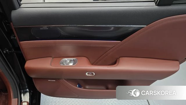 Genesis G90 (RS4) id 4686640 из Кореи 17