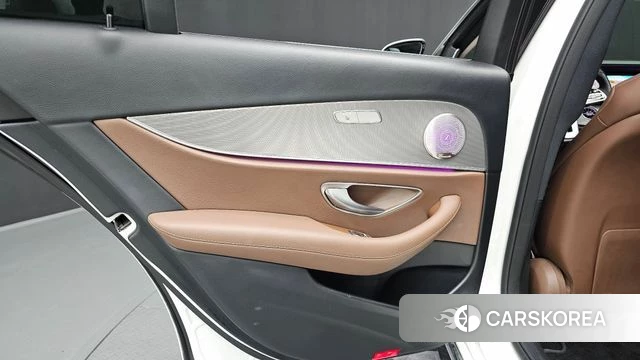 Mercedes-Benz E-Class W213 id 4225387 из Кореи 17