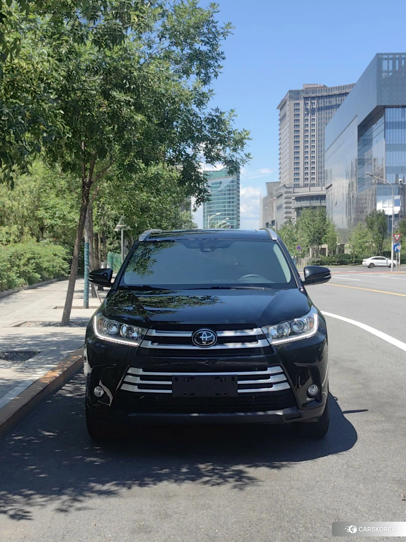 Toyota Highlander id 4420033 из Китая 17