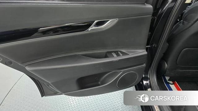Genesis G80 (RG3) id 4434940 из Кореи 17