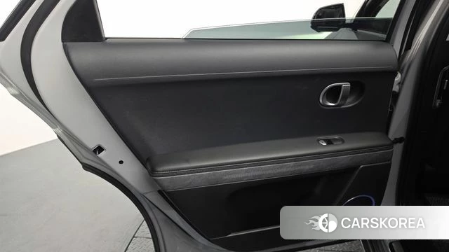 Hyundai Ionic 5 id 4338259 из Кореи 17
